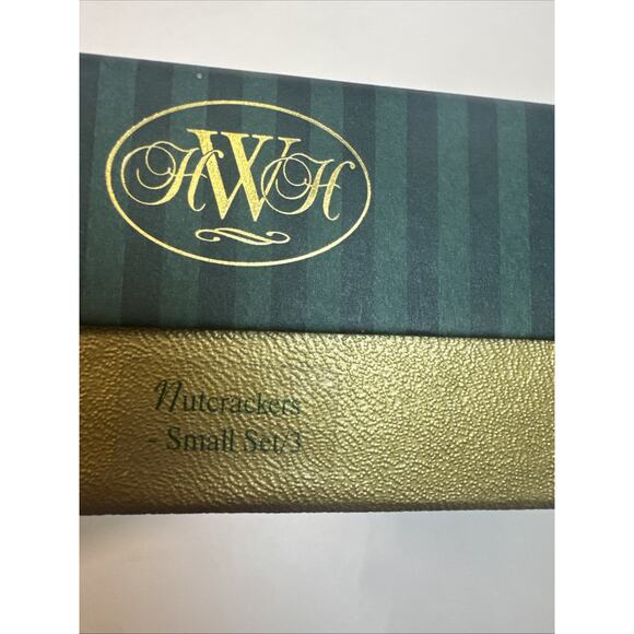 Waterford Holiday Heirlooms Ornaments 3 Nutcrackers Hand Made 2000 w/ Box - Picture 13 of 13